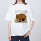 kitomameshaのたい焼きをくわえた熊さん オーバーサイズTシャツ