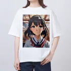 ワンダーワールド・ワンストップの制服をきたかわいい日本人の女の子② オーバーサイズTシャツ