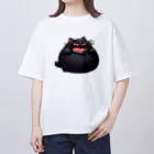 にゃんたれのふとっちょ笑猫プラッシュ Oversized T-Shirt