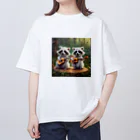 しろあらいぐまのラックスくんのラックスくんと音楽仲間 Oversized T-Shirt