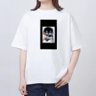 キャンドルドックの可愛いブラックタンのポメラニアン Oversized T-Shirt