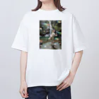 俺のカノジョの俺のカノジョ 渓谷編 Oversized T-Shirt