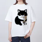 ヤマネコのエキゾチックショートヘアのぬいぐるみ オーバーサイズTシャツ