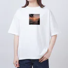 海外の景色たちの海外の夕焼け オーバーサイズTシャツ