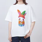 ピピンショップの人参を持った可愛いいうさぎちゃん Oversized T-Shirt