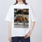 38380417の海外の焼き菓子 Oversized T-Shirt