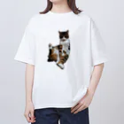 jarのねこのラグ オーバーサイズTシャツ