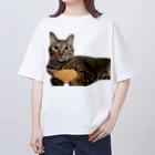 オレはニャン蔵の『猫に小判』オレはニャン蔵 オーバーサイズTシャツ