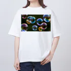 AQUAMETAVERSEの大小の輝くシャボン玉　BLUE PLUM  691 オーバーサイズTシャツ