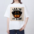 keikei5の力強い表情を見せるロットワイラー🐾 オーバーサイズTシャツ