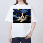 Dog Art Museumの【星降る夜 - ボーダーコリー犬の子犬 No.3】 Oversized T-Shirt