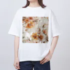 Petia Bloomの水彩風の花イラスト Oversized T-Shirt