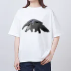 うじゃうじゃのおんぶオオアリクイ Oversized T-Shirt