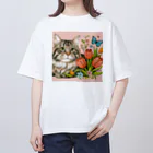 Y m @Y's shopの猫とチューリップ Oversized T-Shirt