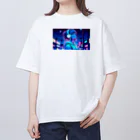 DesignColorsのネオンカラーな夜の少女 Oversized T-Shirt