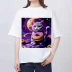 メロンパン猫の土星でドーナツ食べたい Oversized T-Shirt