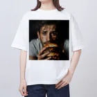 AQUAMETAVERSEのハンバーガーと男　エンジェル717 2065 オーバーサイズTシャツ