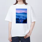 AQUAMETAVERSEの雲海とホテル街の灯　ラフルール　1859 オーバーサイズTシャツ