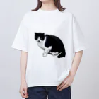 たまたまの近所の野良猫 オーバーサイズTシャツ