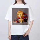 ganeshaの可愛いライオンとおもちゃの消防車 オーバーサイズTシャツ