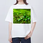 suparnaの緑の雫 Oversized T-Shirt