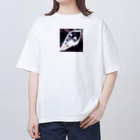 ぷりぷり飯店ヌーイーのブックに挟まれヌーイー Oversized T-Shirt