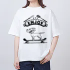 nidan-illustrationのhappy dog -ENJOY- (black ink) Oversized T-Shirt