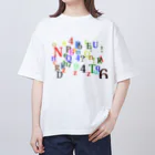 ヒラエイのアルファベットと数字の洪水 オーバーサイズTシャツ