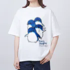 ヤママユ(ヤママユ・ペンギイナ)の赤ちゃん…じゃねェよ！！！byフェアリーペンギン オーバーサイズTシャツ