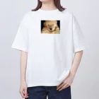 さら【ゴールデンレトリバー】のゴールデンレトリバーの子犬 オーバーサイズTシャツ