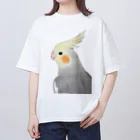 まめるりはことりの見つめるオカメインコちゃん【まめるりはことり】 オーバーサイズTシャツ