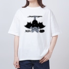 kocoon（コクーン）のもう無理なコウモリ Oversized T-Shirt