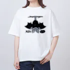 kocoon（コクーン）のもう無理なコウモリ Oversized T-Shirt