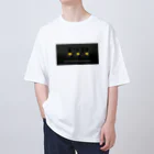 空ぶらちゃんねる公式ストアの【空ぶらストア限定】　ダークJ3Rロゴシリーズ Oversized T-Shirt