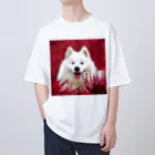 【CPPAS】Custom Pet Portrait Art Studioの 赤い畑の中のサモエドドッグ オーバーサイズTシャツ