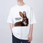 AngelRabbitsの野うさぎのほっぺを掘るうさぎ Oversized T-Shirt