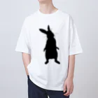 AngelRabbitsの立ち尽くすうさぎ オーバーサイズTシャツ