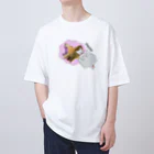 世界中の 『可愛い』を集めましたの夢見るこねこ Oversized T-Shirt