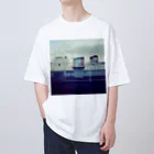 U-TAROの秋葉原のどこかのビルの屋上からの景色 Oversized T-Shirt