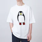 P-STYLEのブーツを履いたおしゃれなペンギン Oversized T-Shirt