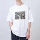 ロキの店の歩行拒否犬 Oversized T-Shirt