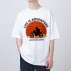 アージーのLife is Adventure Oversized T-Shirt