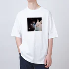 宇宙動物園の宇宙白うさぎ Oversized T-Shirt