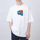 N_Shoplistsのサングラスから顔を出す猫 Oversized T-Shirt