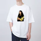 LAXUZ9のモナ・ミサ オーバーサイズTシャツ