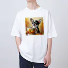 DeenaDeeのAutumn Curiosity: Chihuahua & Mug Magic 秋の好奇心: チワワとマグカップ Oversized T-Shirt