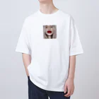 ザウルスSHOPの「キスブランド・エンチャントリップの最新コレクション、あなたの魅力を引き立てるリップマークグッズが登場！」 Oversized T-Shirt