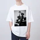 りん　チャンネルの男装レトロAI Oversized T-Shirt