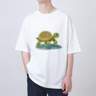 あにまるずSHOPの癒やしのカメのグッズ Oversized T-Shirt