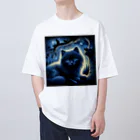 雑貨屋ちぃずの黒猫と夜空 オーバーサイズTシャツ